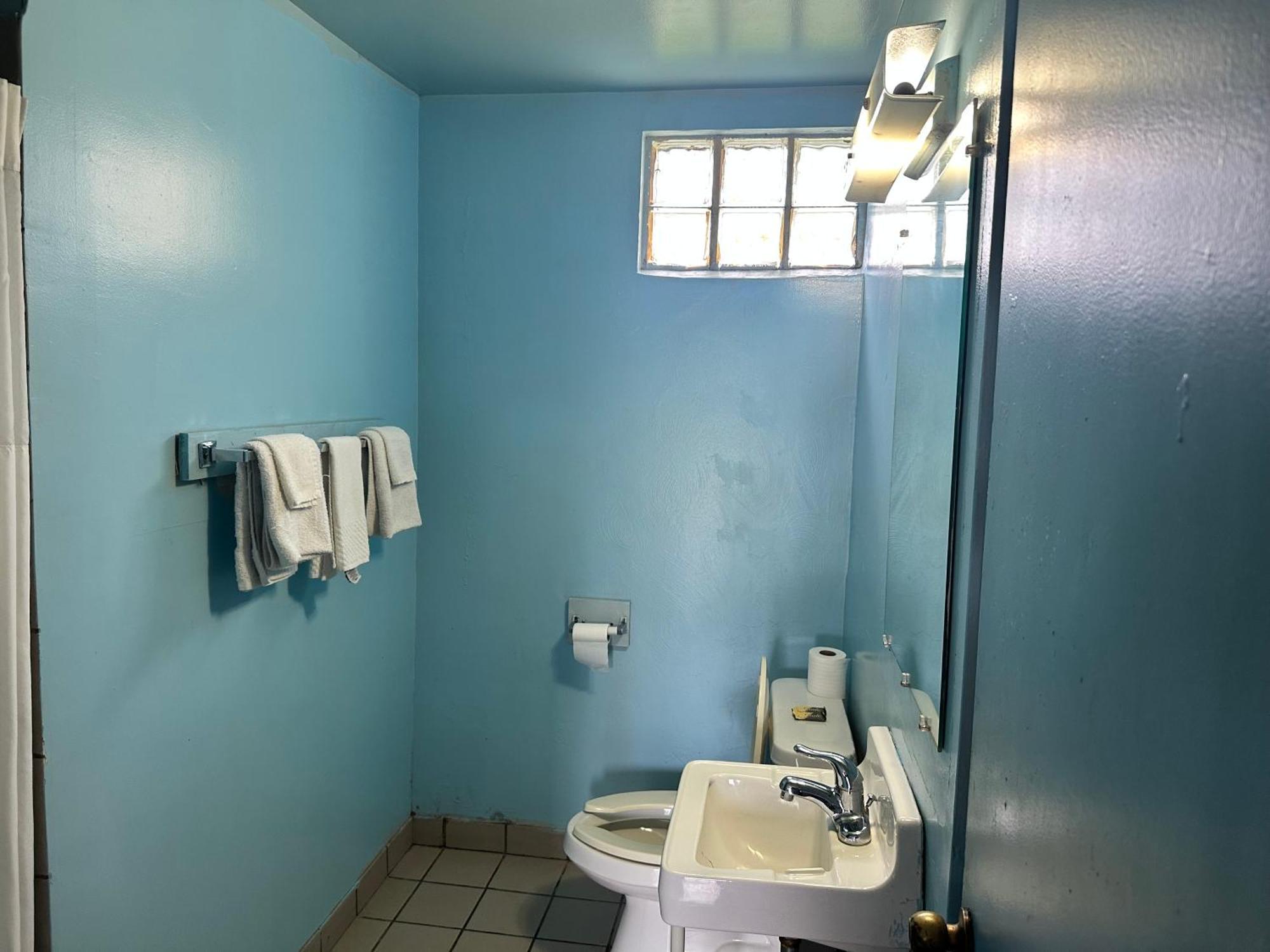 Westgate Manor Motel Austintown & Youngstown Ohio 外观 照片